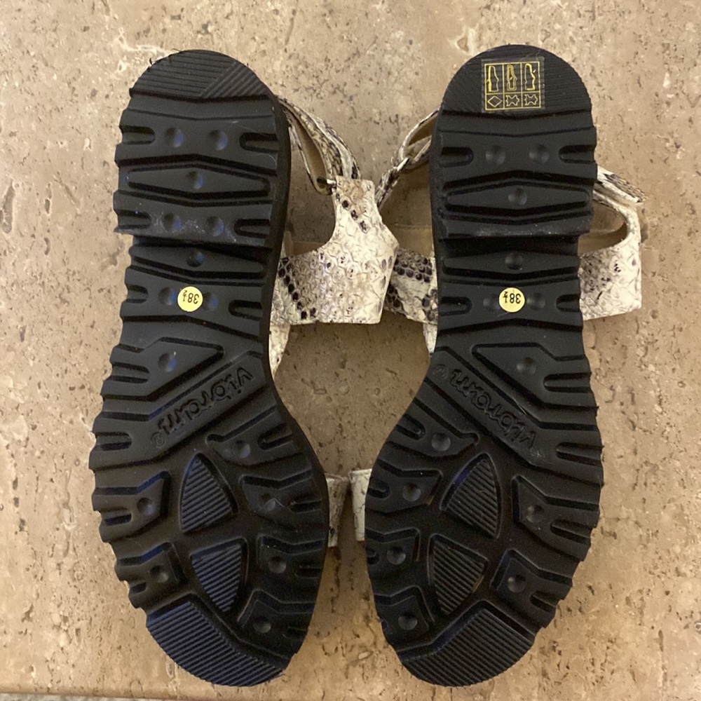 New! Beautiful, Ron White Python Print Sandal Wit… - image 6